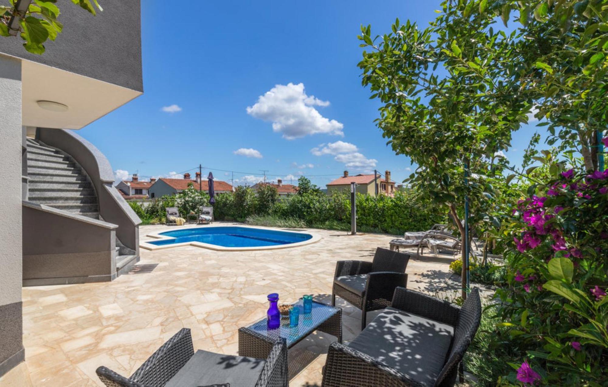 Studio Apartment With Pool PUY Exterior foto